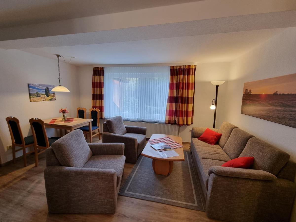 Cafe Und Pension Hoepen Idyll Schneverdingen Exterior foto